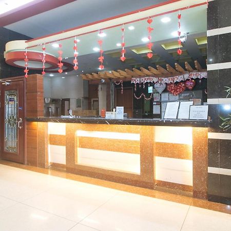 Reddoorz At Winter Hotel Araneta Quezon City Εξωτερικό φωτογραφία
