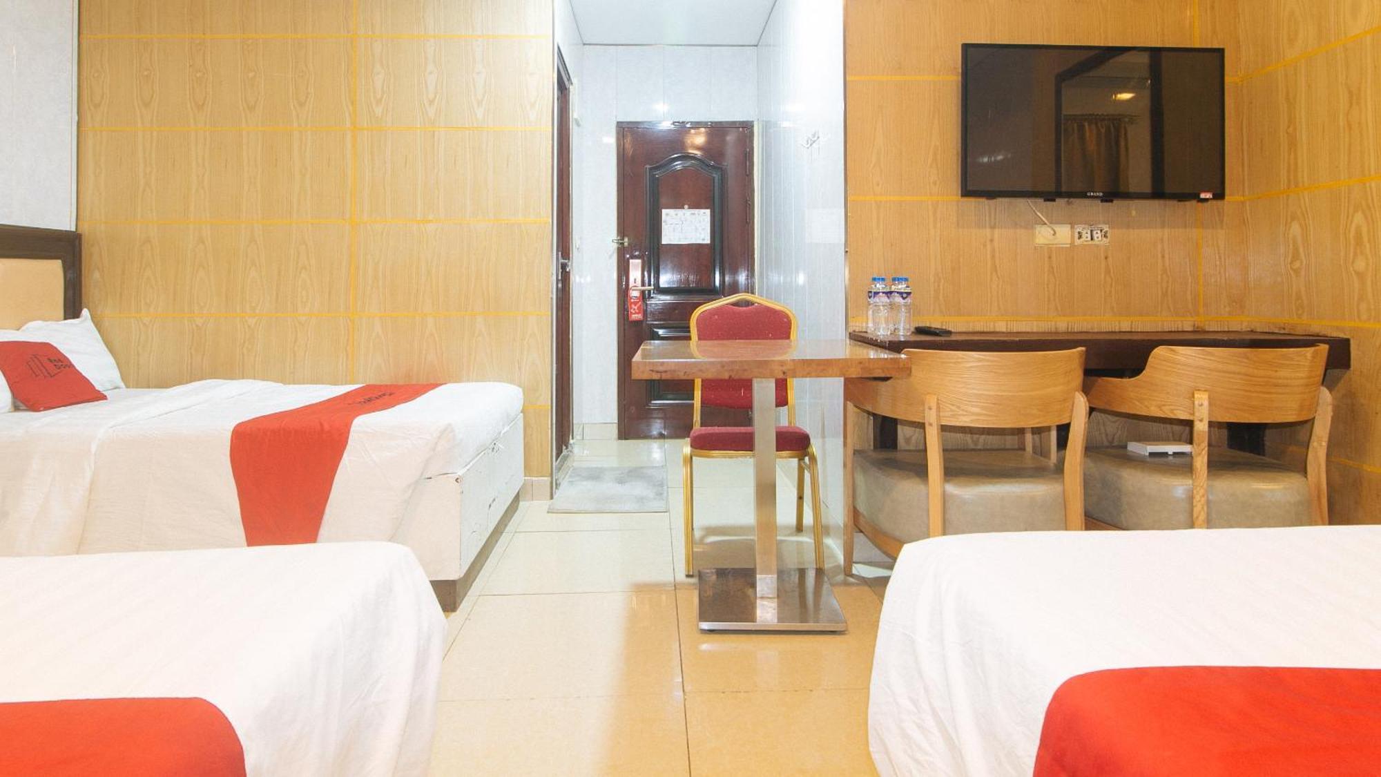 Reddoorz At Winter Hotel Araneta Quezon City Εξωτερικό φωτογραφία