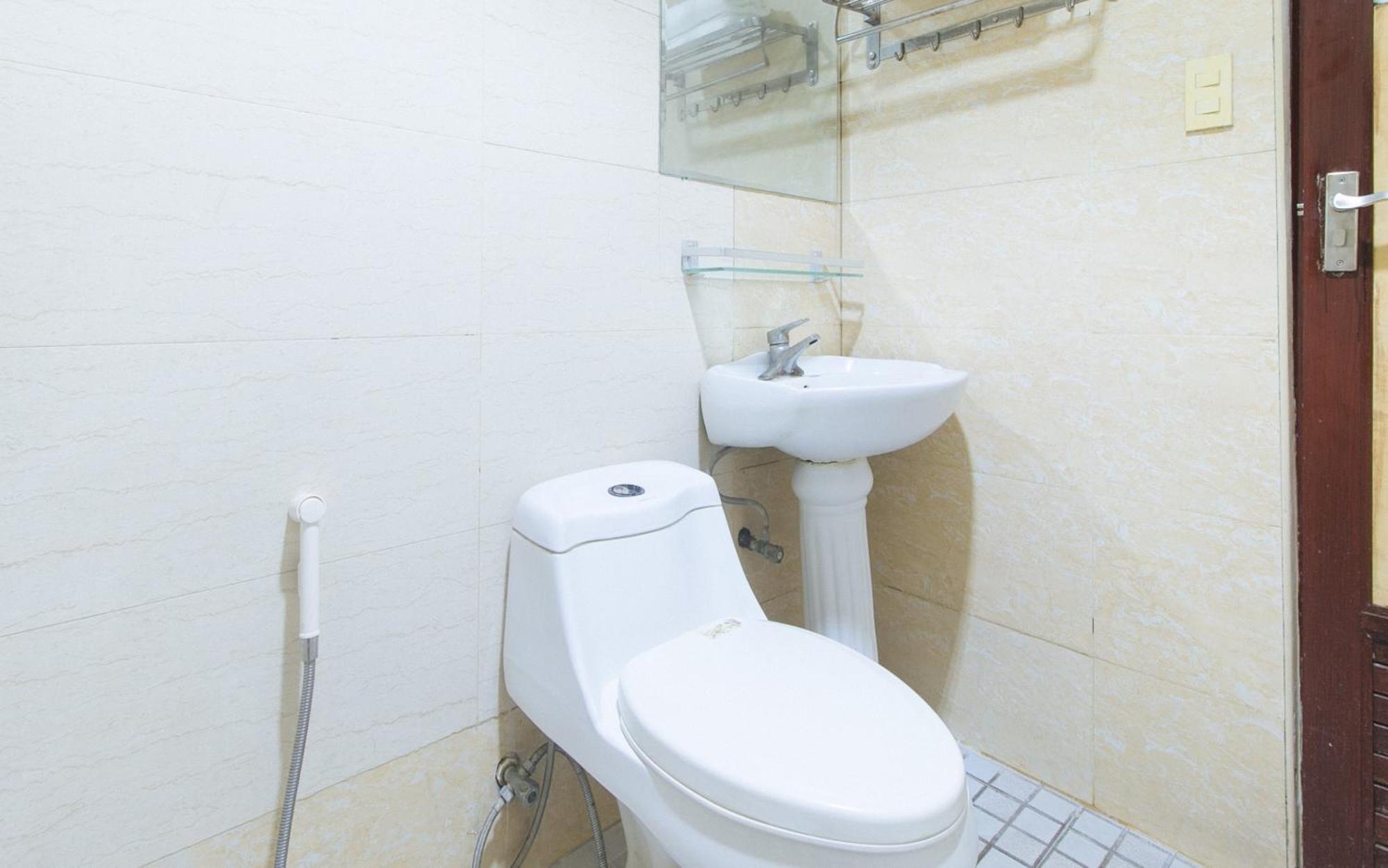 Reddoorz At Winter Hotel Araneta Quezon City Εξωτερικό φωτογραφία
