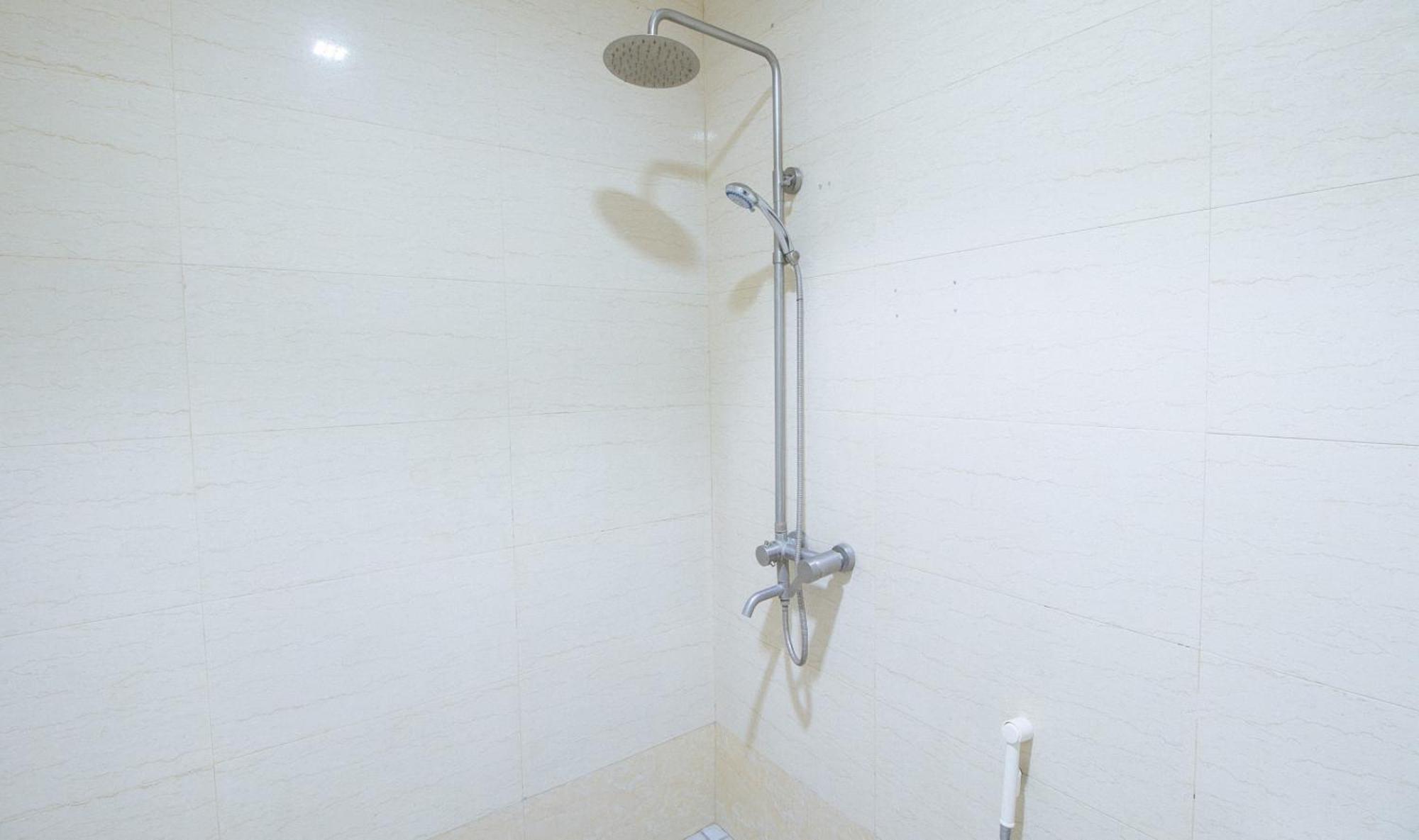 Reddoorz At Winter Hotel Araneta Quezon City Εξωτερικό φωτογραφία