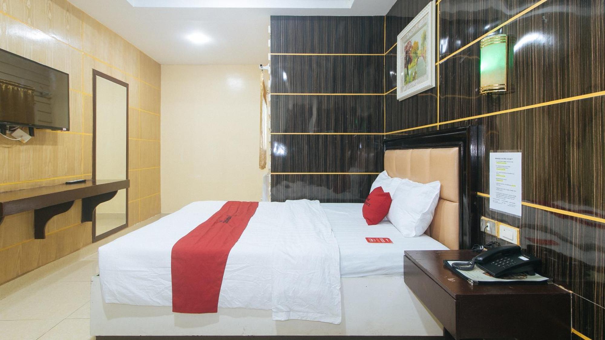 Reddoorz At Winter Hotel Araneta Quezon City Εξωτερικό φωτογραφία