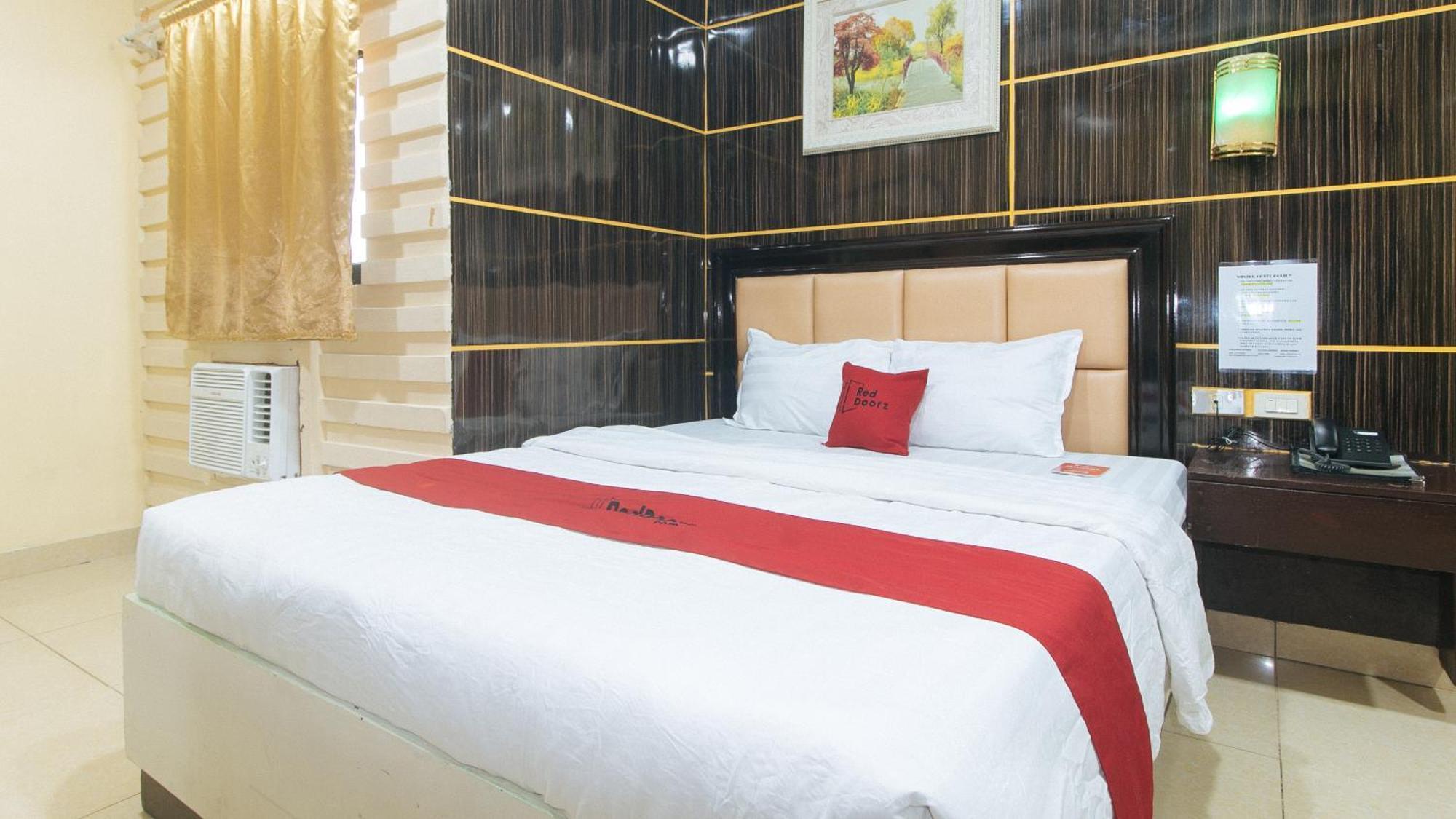 Reddoorz At Winter Hotel Araneta Quezon City Εξωτερικό φωτογραφία