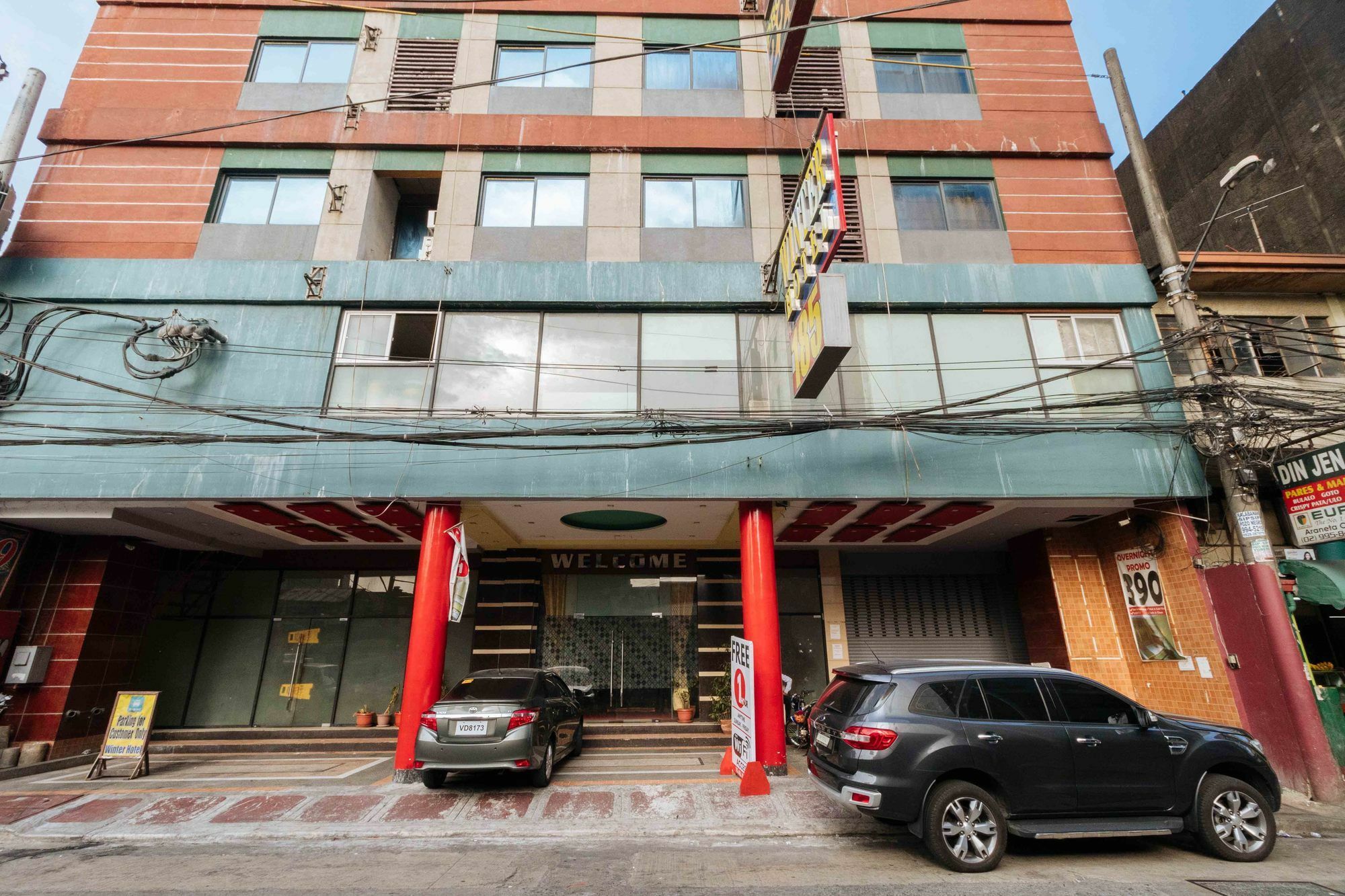 Reddoorz At Winter Hotel Araneta Quezon City Εξωτερικό φωτογραφία